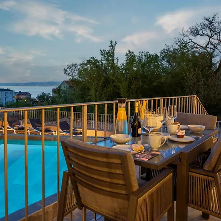 Signature With Heated Pool * Malinska