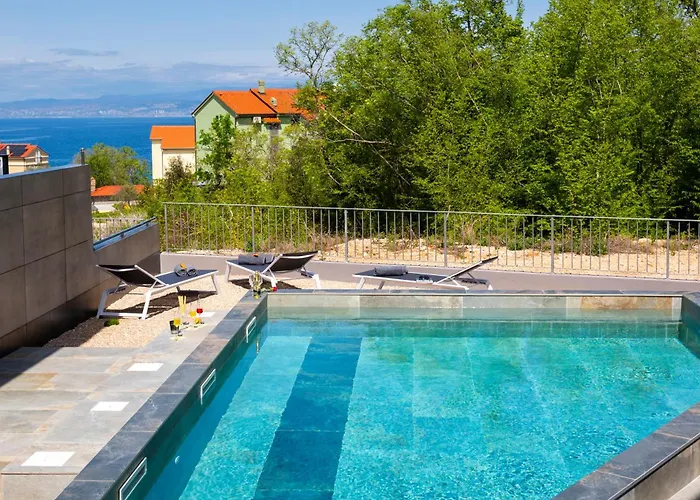 Signature With Heated Pool Malinska