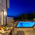 Signature With Heated Pool Malinska